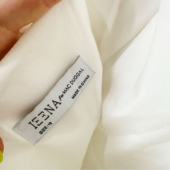 Leena Mac Duggal White Spaghetti Strap Crepe V-Neckline Wedding Dress Size 10 - Picture 10 of 10